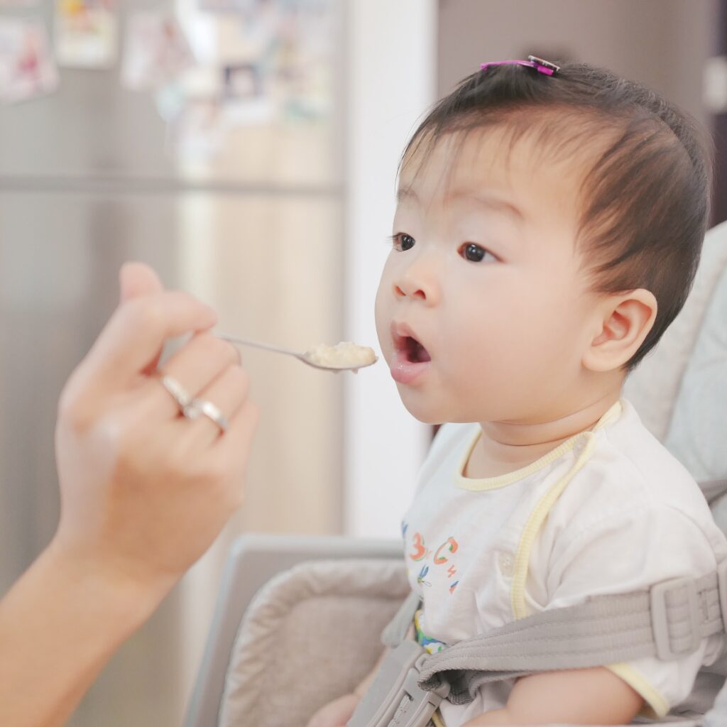 Feeding baby oatmeal