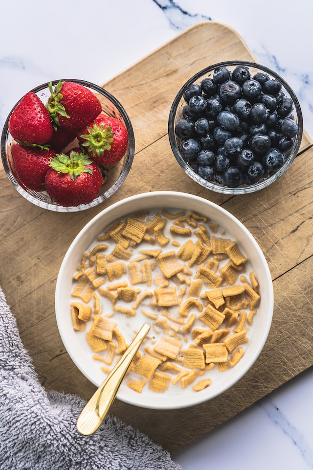 Cereal with fruit
