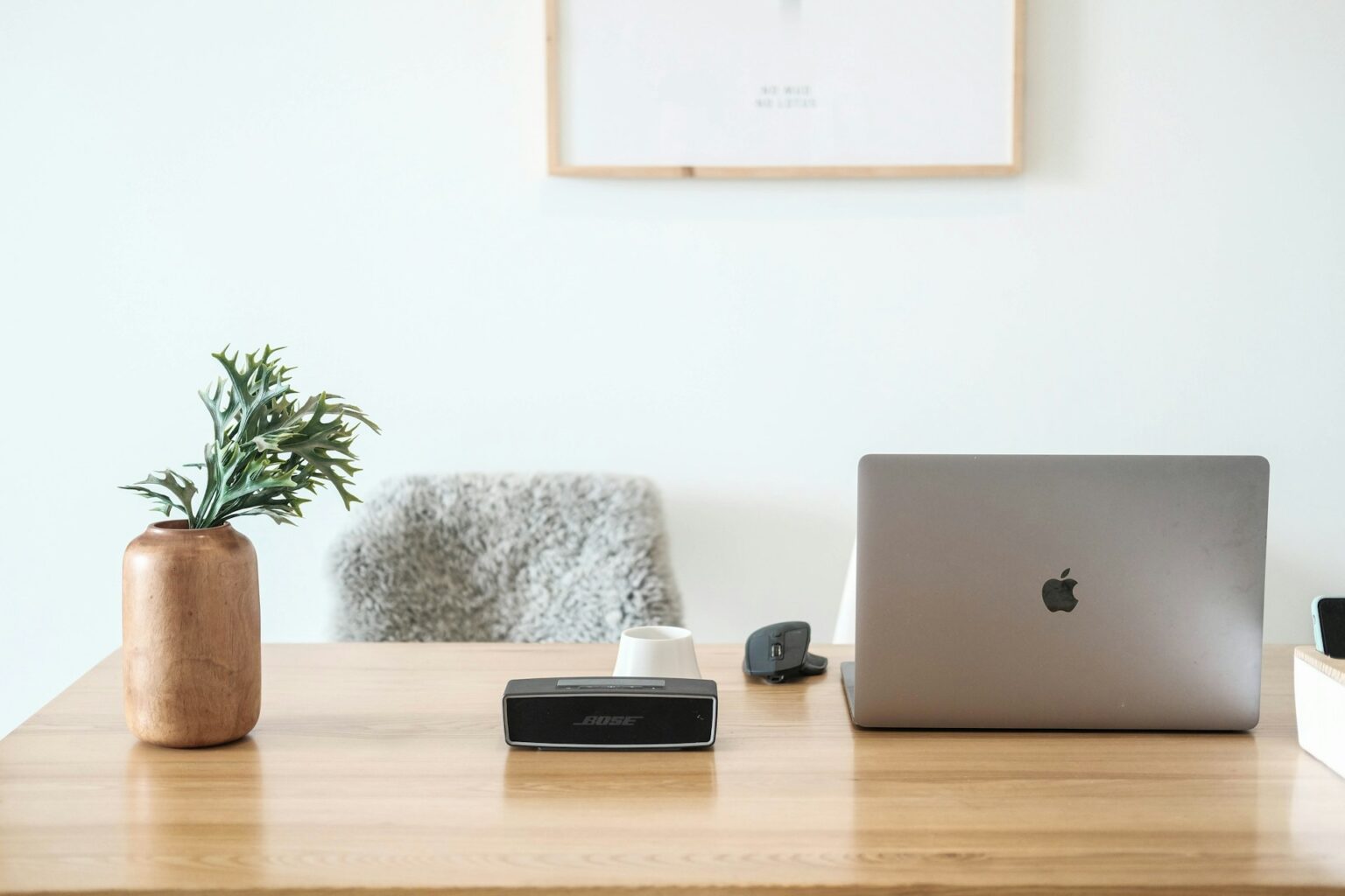 Picture of a desk